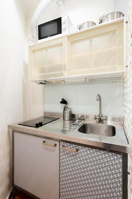 Agradable Estudio 3 Personas / 2 Camas En Gran Via Madrid Exteriör bild